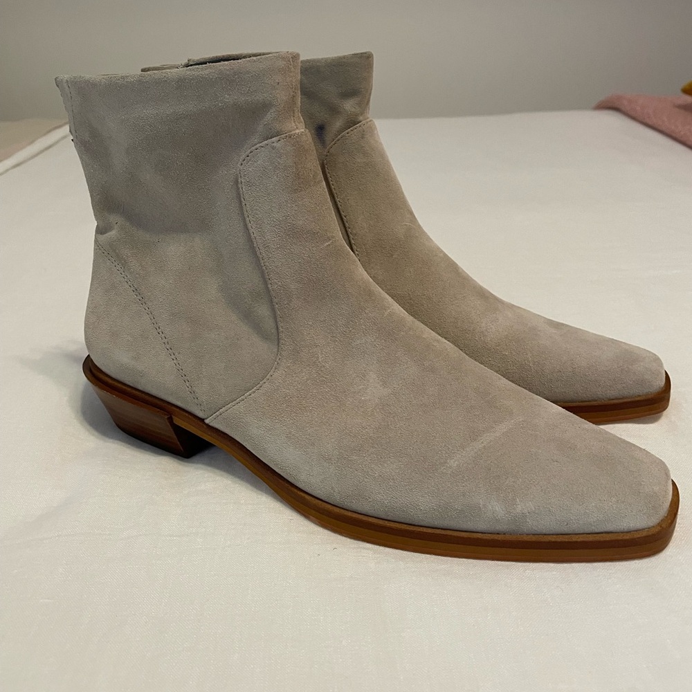 Suede Ankle Boots - Light Gray